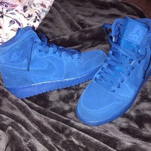Air Jordan 1’s Royal Blue (suede)